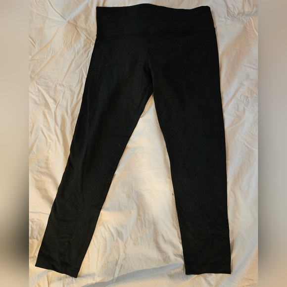 Lululemon legginga - Picture 2 of 2